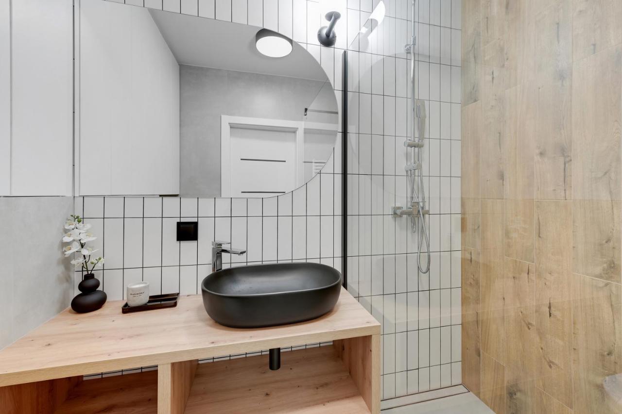 Grand Apartments - Bastion Walowa Modern Apartament Gdansk Bagian luar foto